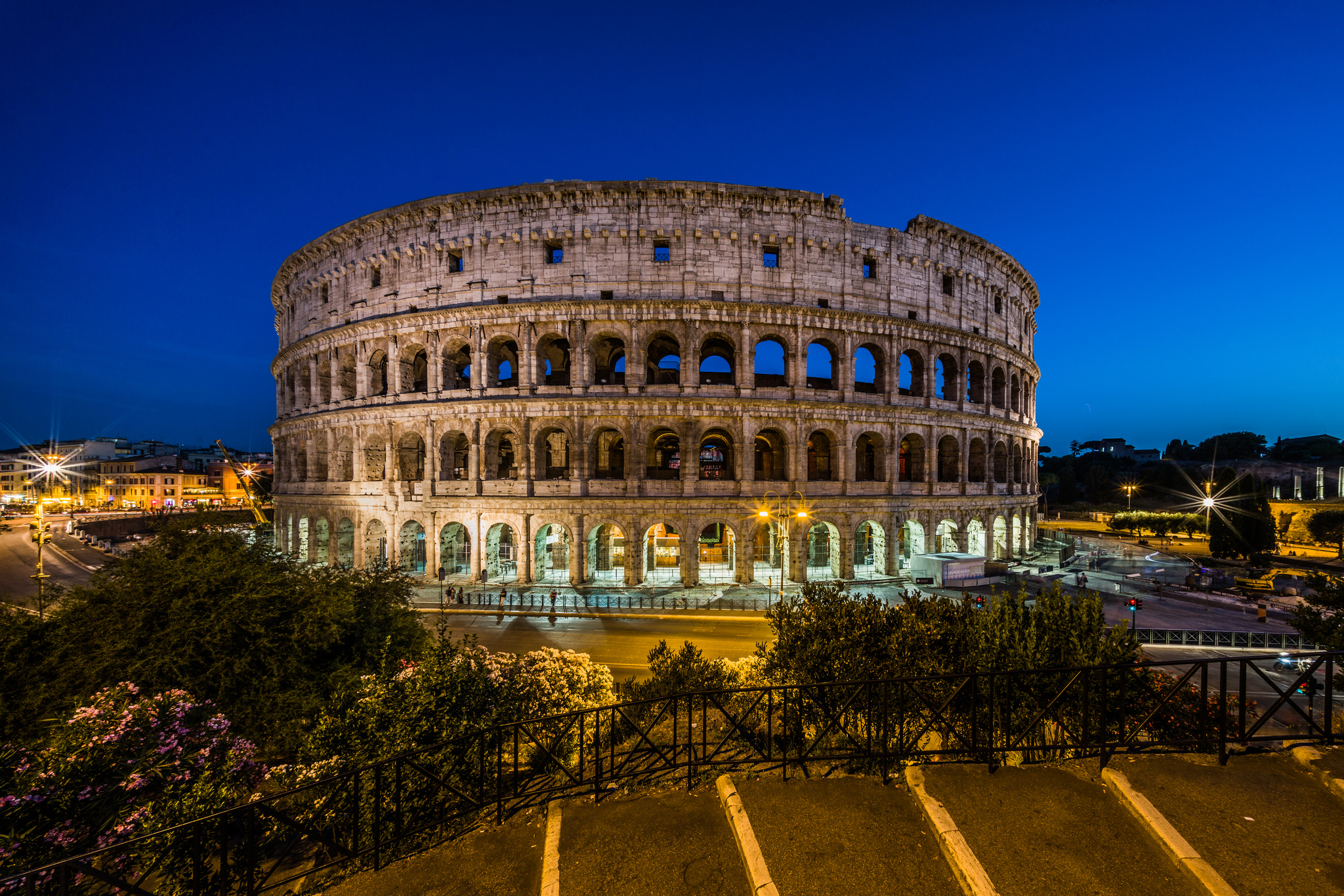 coliseu-em-roma-foto-de-junho-de-2016-flickr