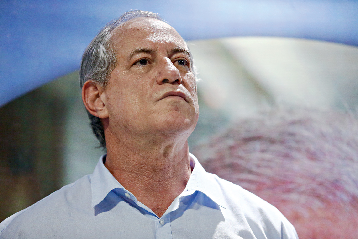 RJ - ELEI«¿ES/CIRO GOMES/RIO  - POLÕTICA - O prÈ-candidato do PDT ¿ PresidÍncia, Ciro Gomes,  durante o evento de candidatura de     Chico D'Angelo para deputado federal pelo PT, na noite desta segunda-feira, 11, no     municÌpio de NiterÛi, na regi¿o metropolitana do Estado do Rio de Janeiro.    11/06/2018 - Foto: F¡BIO MOTTA/ESTAD¿O CONTE¿DO