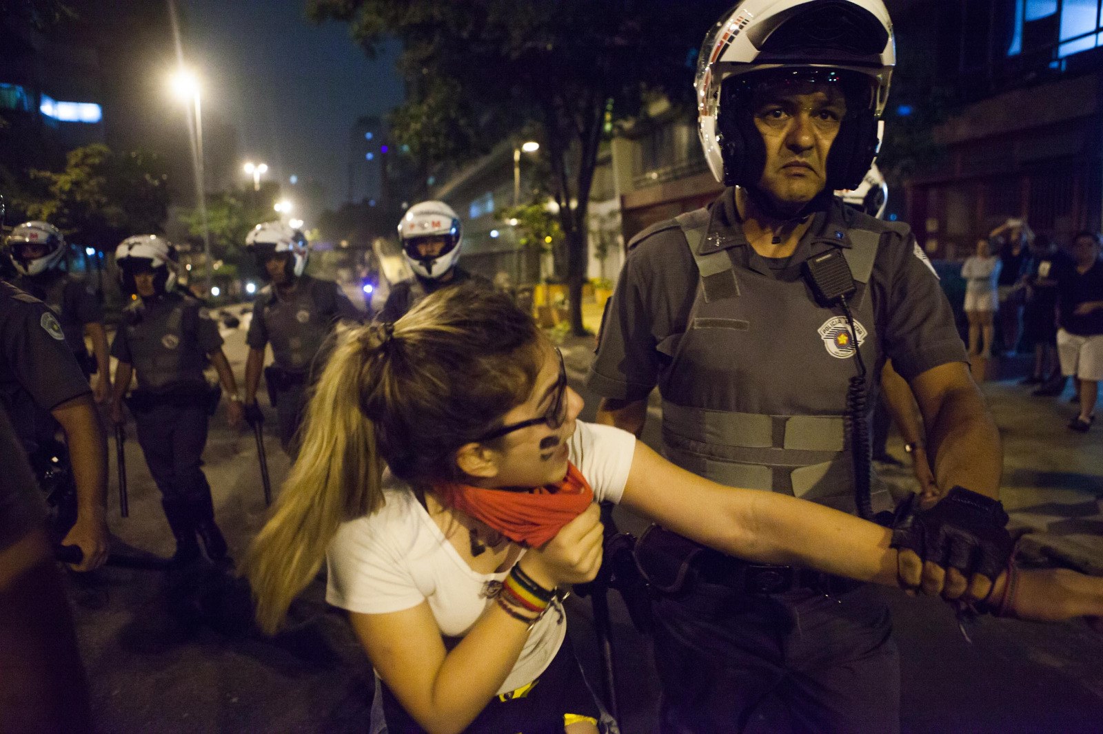 violencia-policial-PM-SP-Alckmin-contra-reorganiza----o-escolas-ocupa-foto-S--rgio-Silva-grande