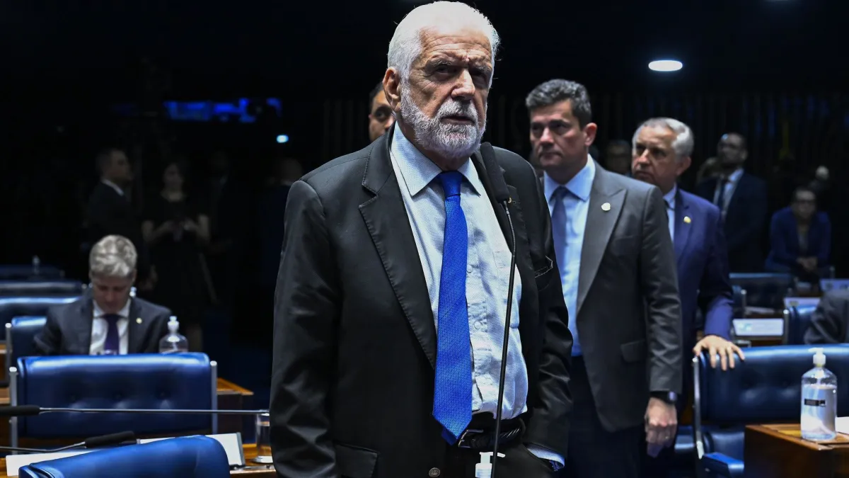 A802 - jaques-wagner