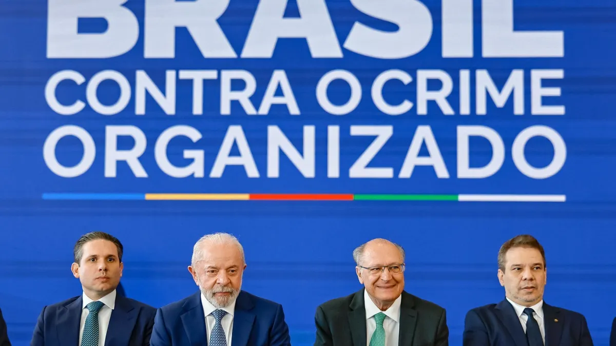 A402 - lula-programa-brasil-contra-o-crime-organizado
