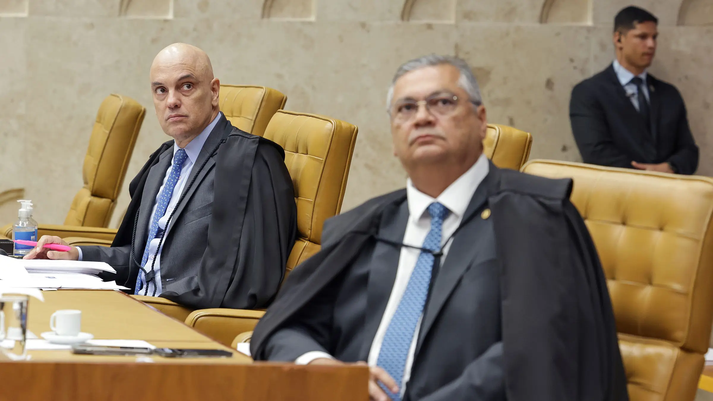 A201 - moraes e dino.jpg
