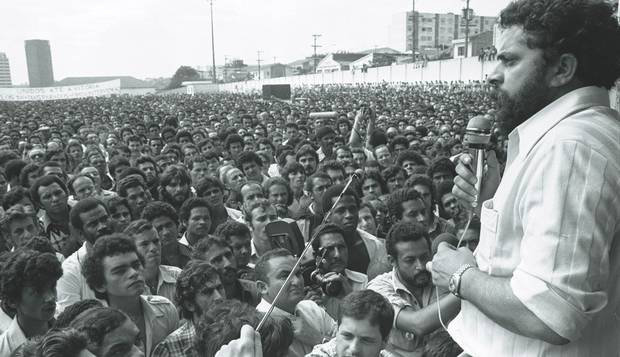 A502 - Lula-greves-ABC
