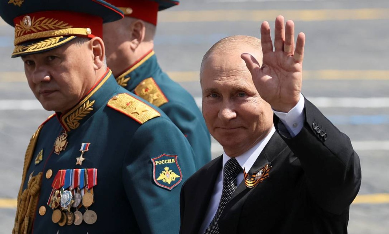 A702 - Putin