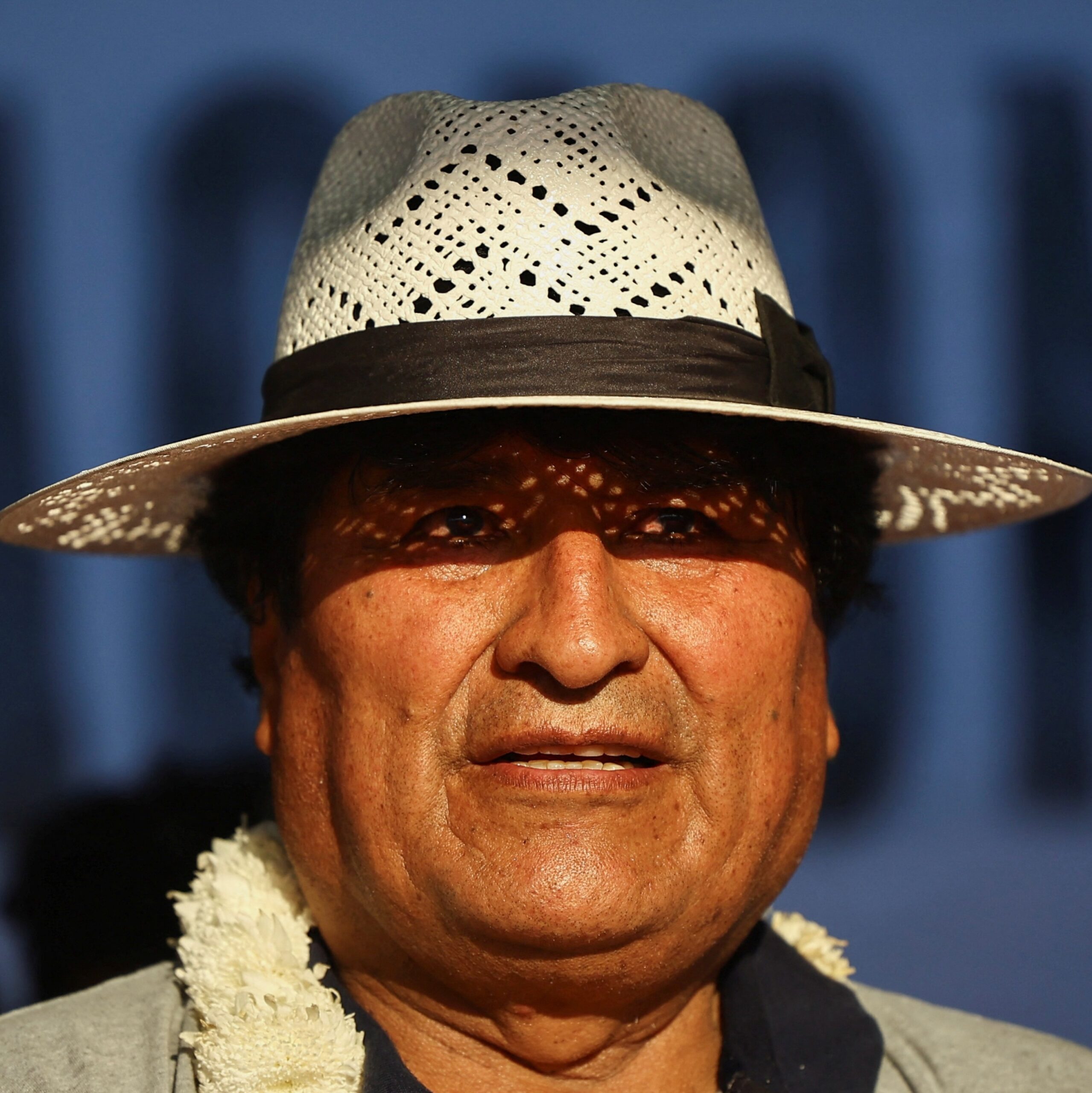 A802 - alternativa - evo-morales