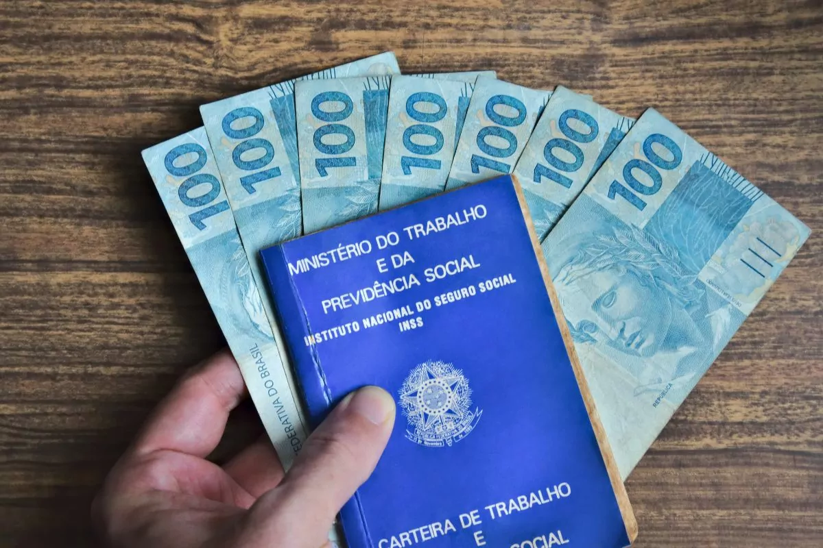 A600 - emprego e salário